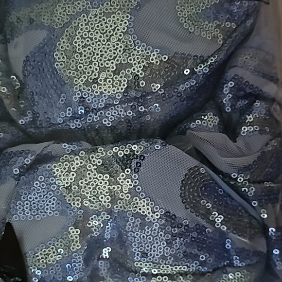 Blue, Graphic,  V Neck, Sleeveless,  Case Up Back, Sequined Mermaid Gown - Picture 16 of 16